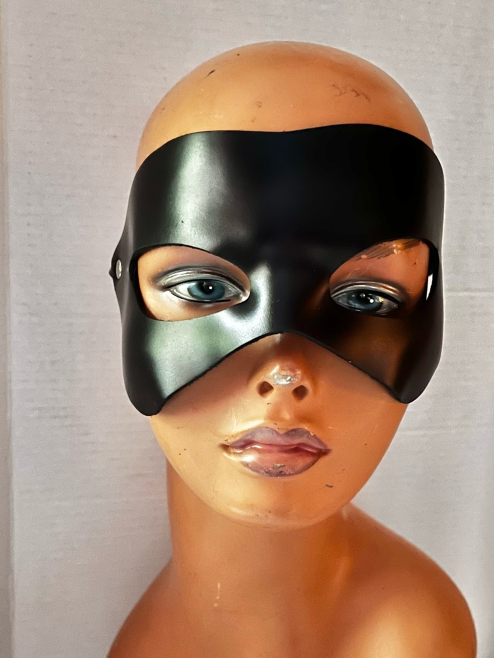 Dr. Harness Leather Mask -NWOT